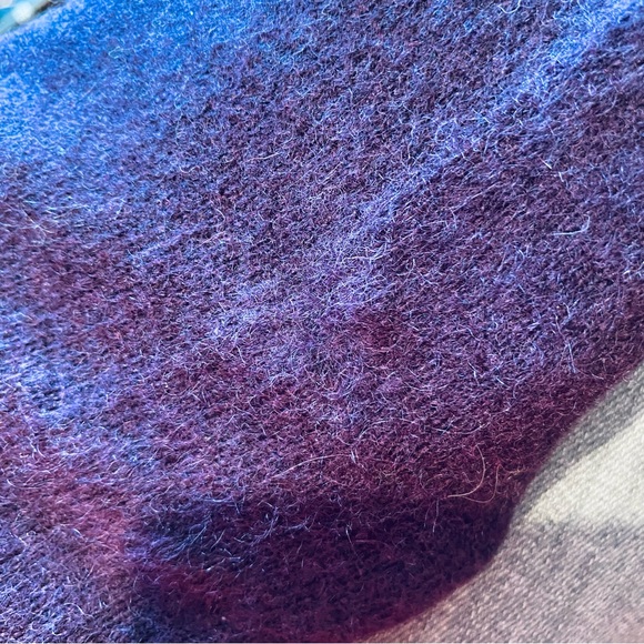 Max Mara XS/S pure cashmere turtleneck sweater. Dark purple - Picture 6 of 7